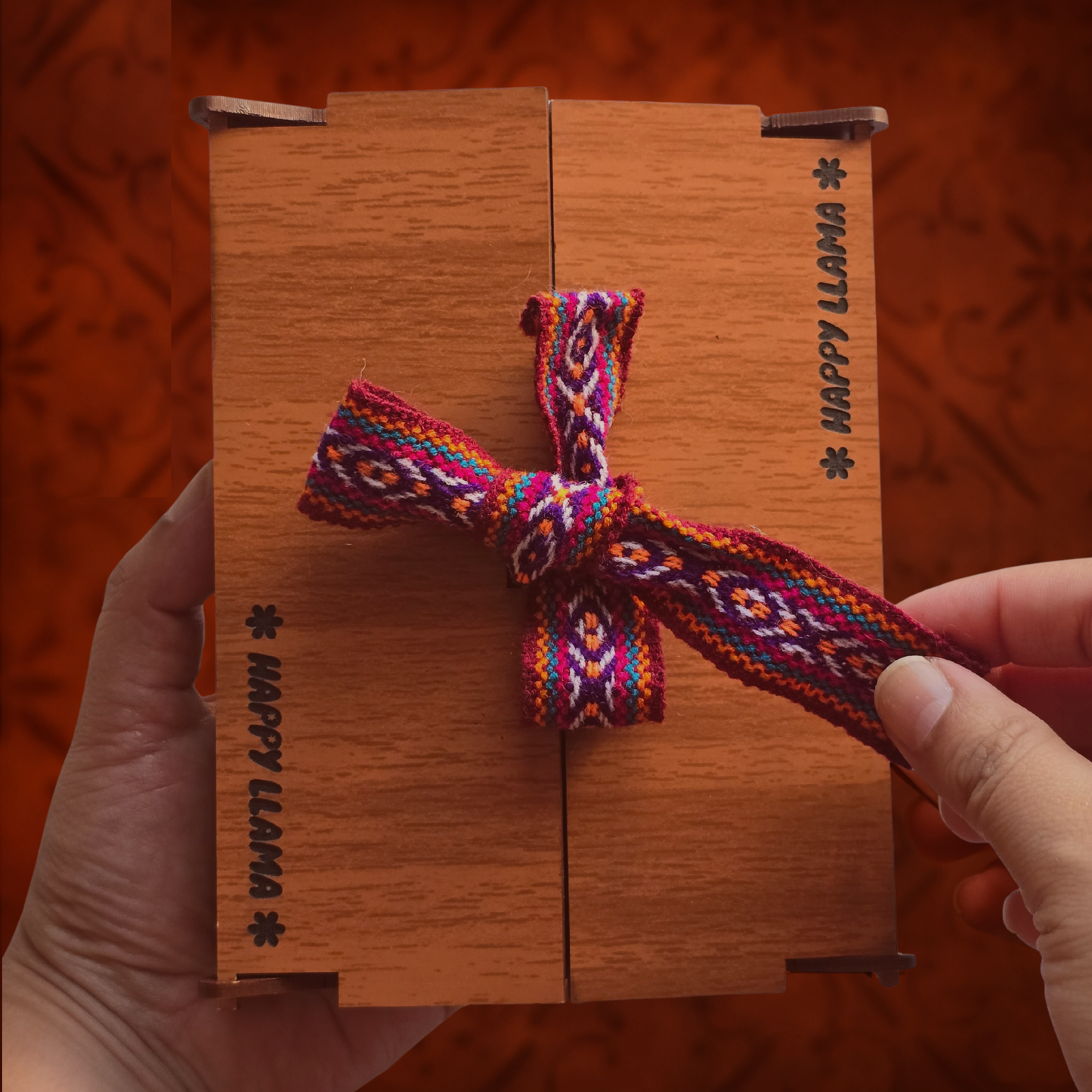 🦙 Valentine’s Llama Charm – Limited Edition