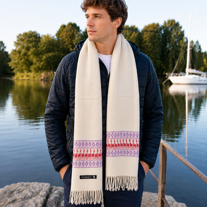 Man wearing a 100% baby alpaca scarf made in Peru