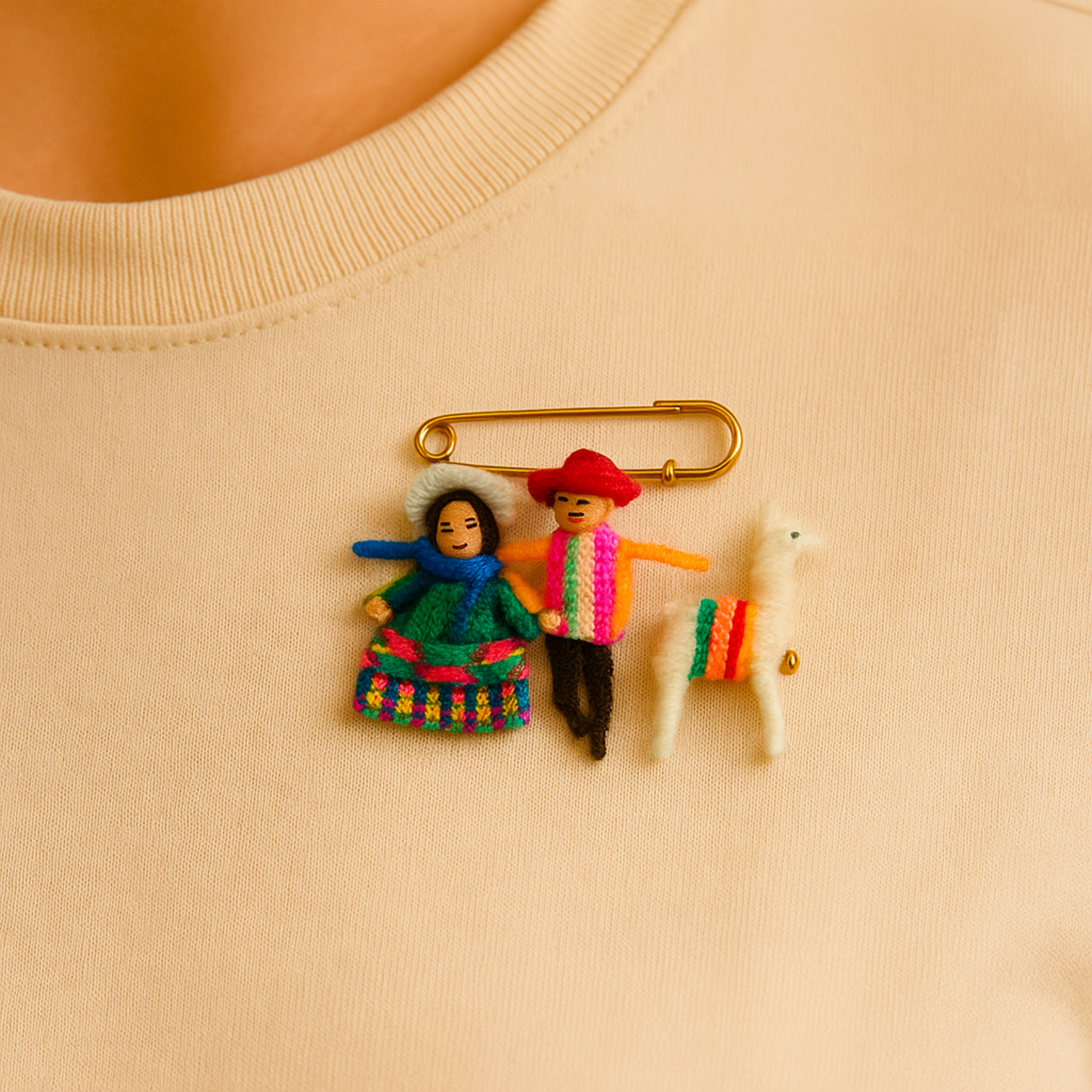 Traditional Peruvian – Brooch