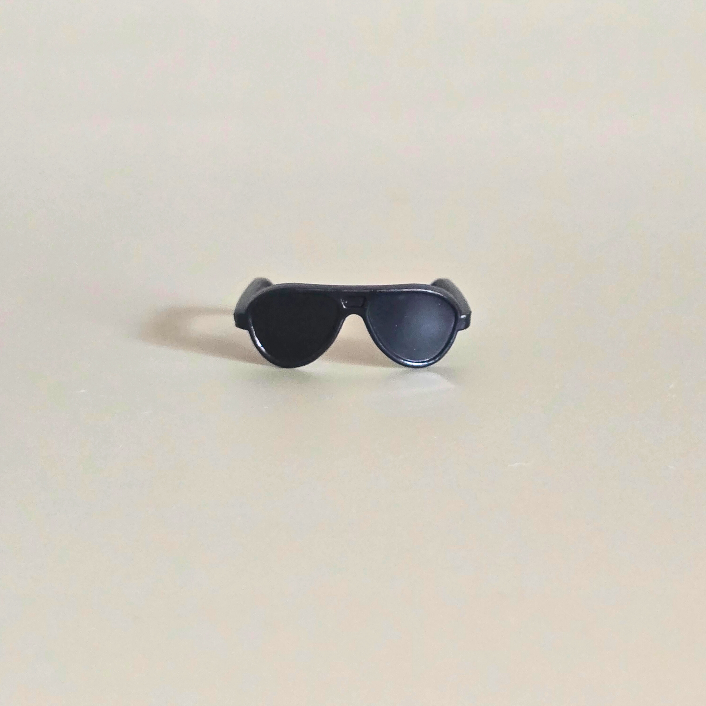 Sunglasses – for Happy Llama