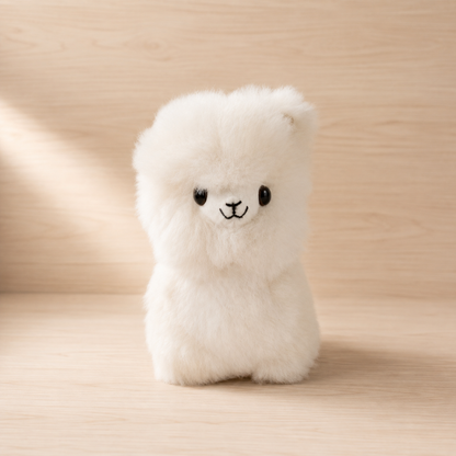 Natural Ivory Baby Alpaca Llama – Andes Signature Medium