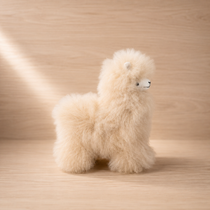 andes-signature-small-natural-cream-baby-alpaca-llama-side.png