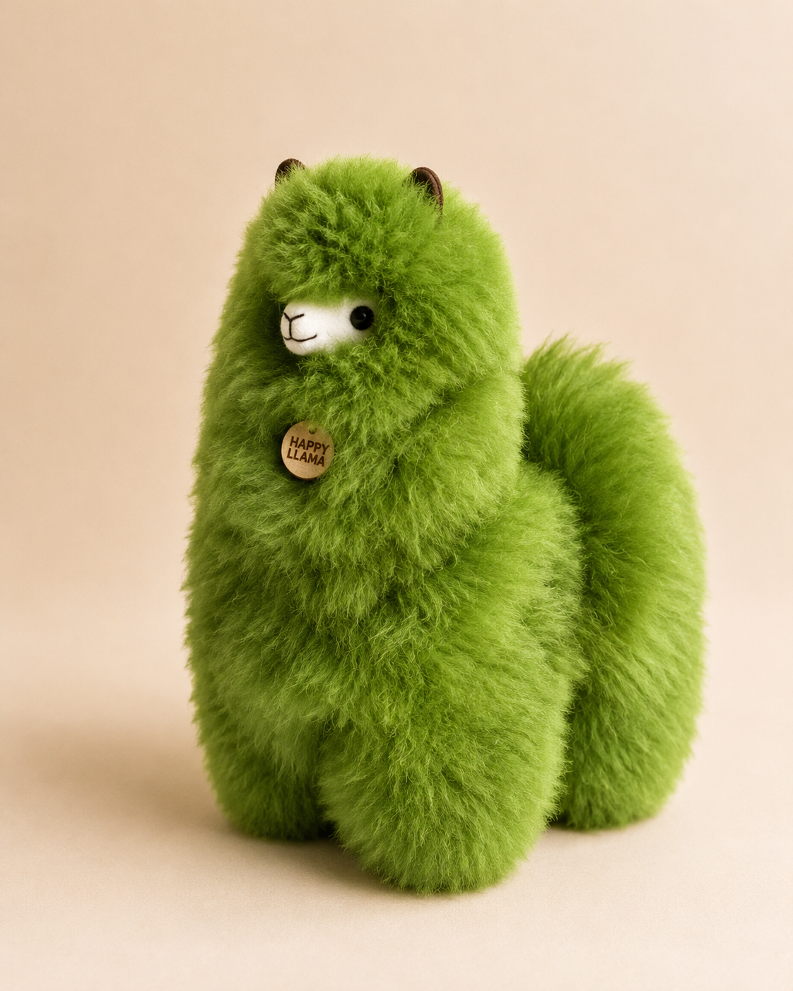 Emerald llama genuine baby alpaca fibre texture