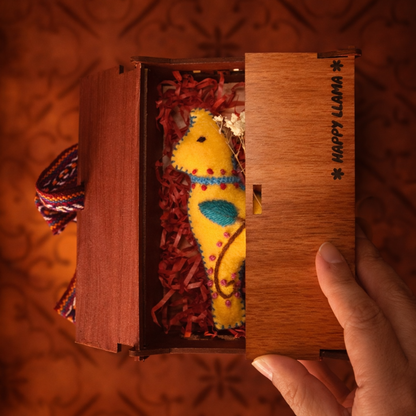 🦙 Valentine’s Llama Charm – Limited Edition