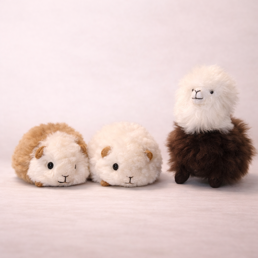 Andes Companion – Baby Alpaca Guinea Pig