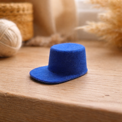 Mini Hat – for Happy Llama